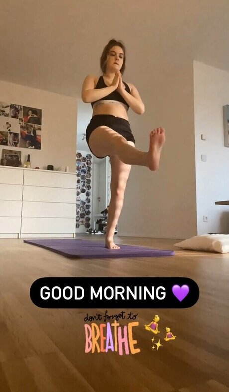 titty fuck onlyfans naked pic