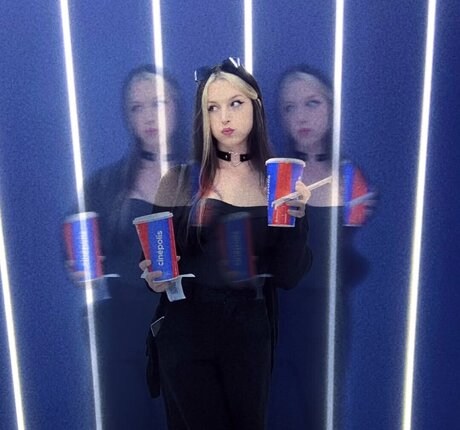 Cheienmi model porn image