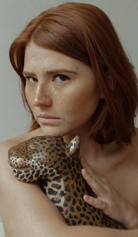 Mariah De Moraes pretty model image