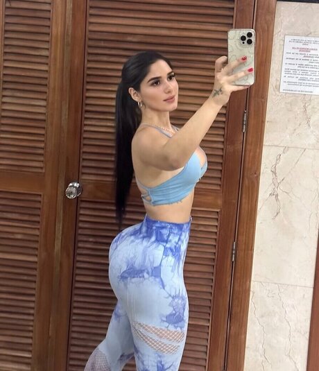 Stefanny Patti perfect model picture