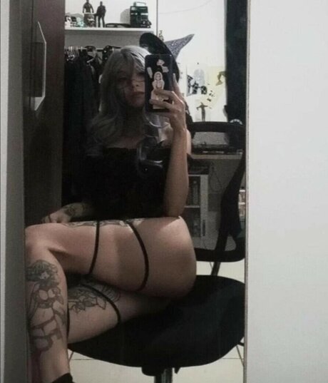 Chocolate Rod hot star pic