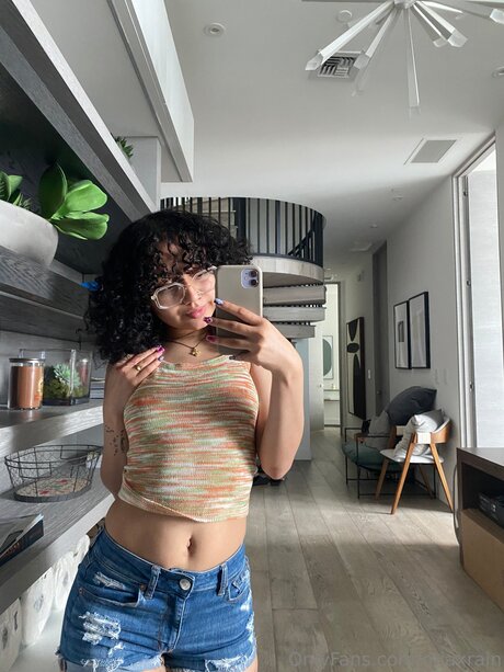 miaxrain nude star photos