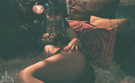 Jewelz Blu hot actress pictures