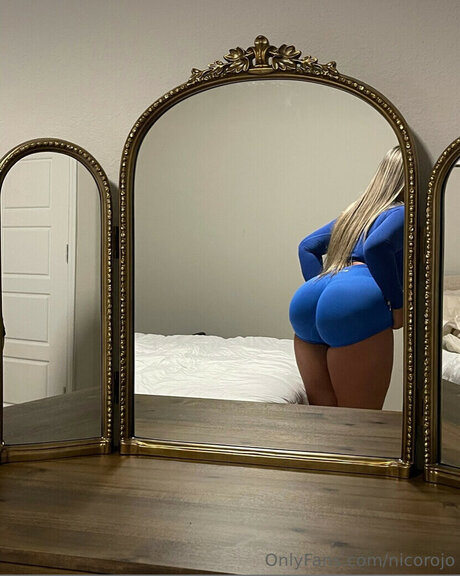 nikitarojo pornstar nude pics