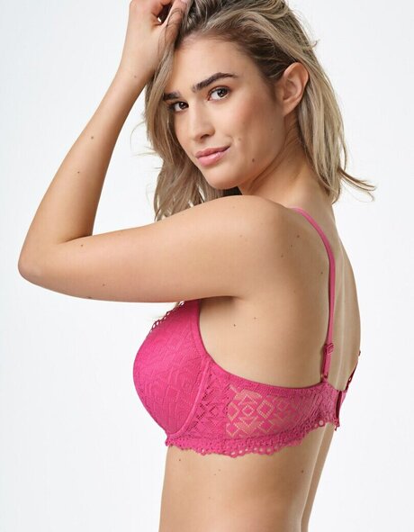 Chiara Costalunga hd pornstar gallery