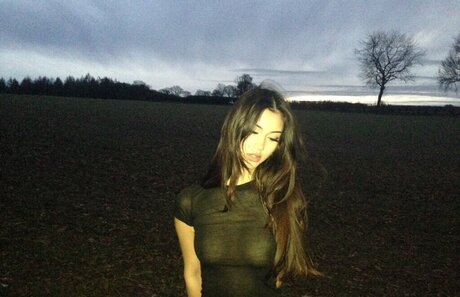 xeiyza erotic actress picture