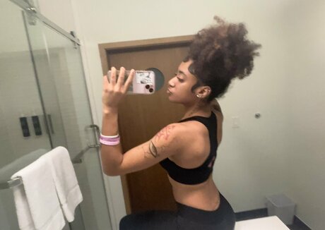 jellyfishlegend actress picture