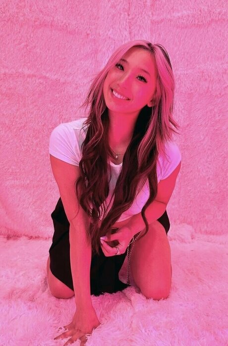 munchie michelle nudes model gallery