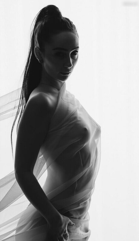 Olivia Michelle beautiful star pic