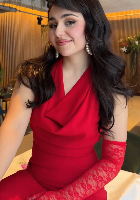 Alessandra Mele porn model picture