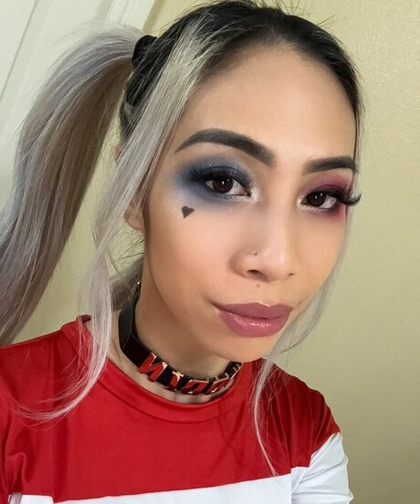 Nina Huang pornstar hot photos