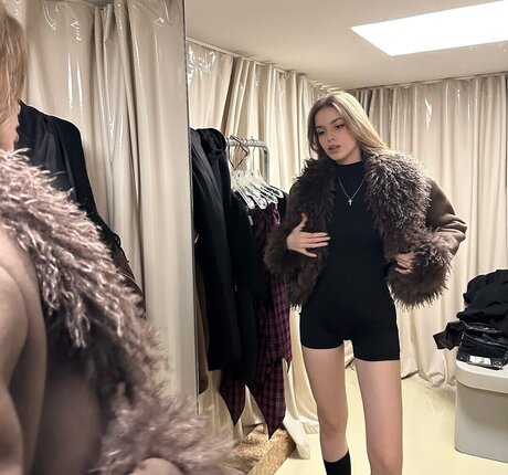 sosihue hot pornstar images