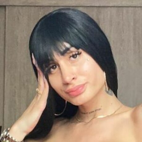 Mistress Sophia Neira perfect star images