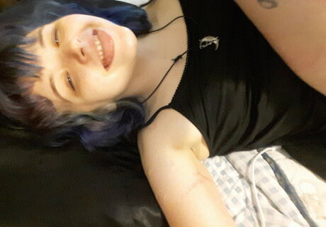 Riley Ramone pornstar exclusive archive