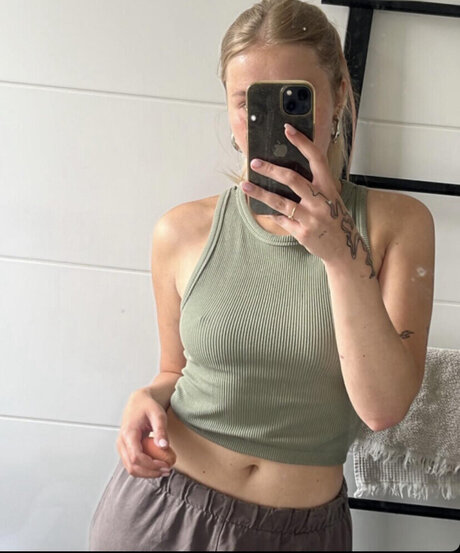 big tits mom onlyfans pornographic photo