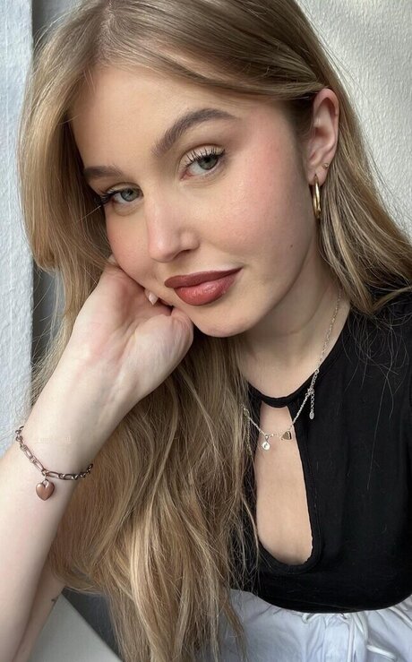 big tits skinny onlyfans beautiful nude picture