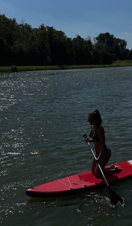 Lisa srmst star hot img