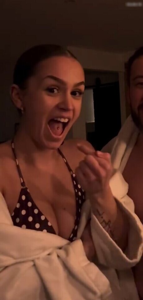 Lisa srmst porn actress photos