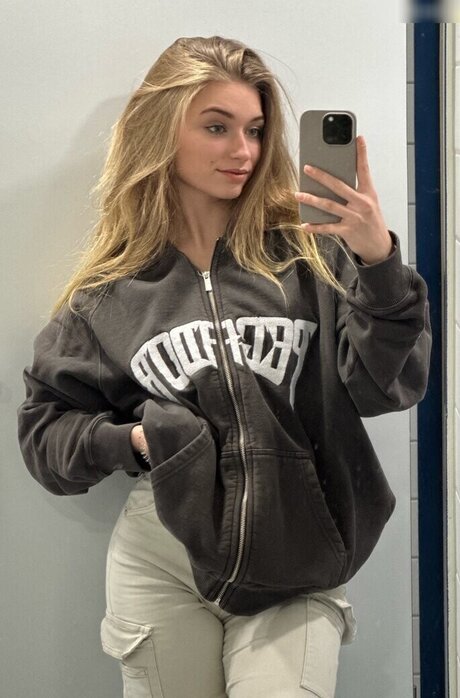 blonde secretary onlyfans free porn galleries