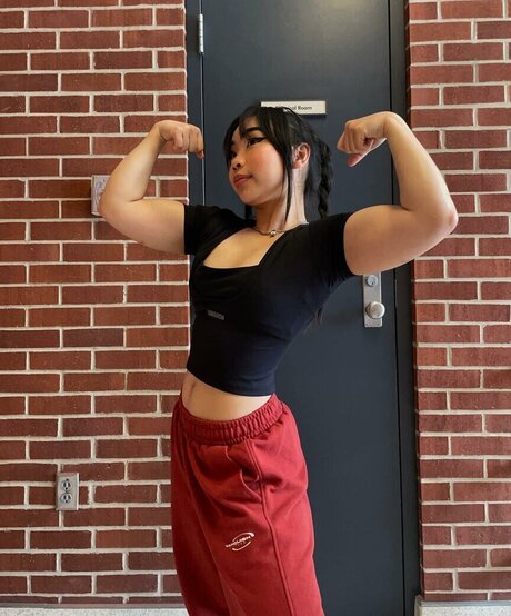 shemale handjob onlyfans top archive