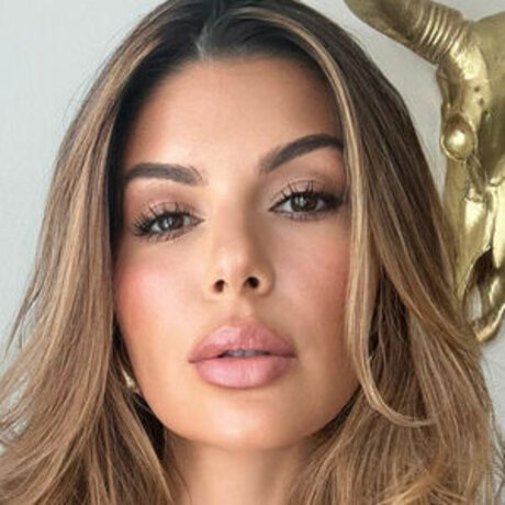 Terrannhilow nice actress images