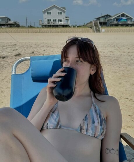 Licetown star erotic archive