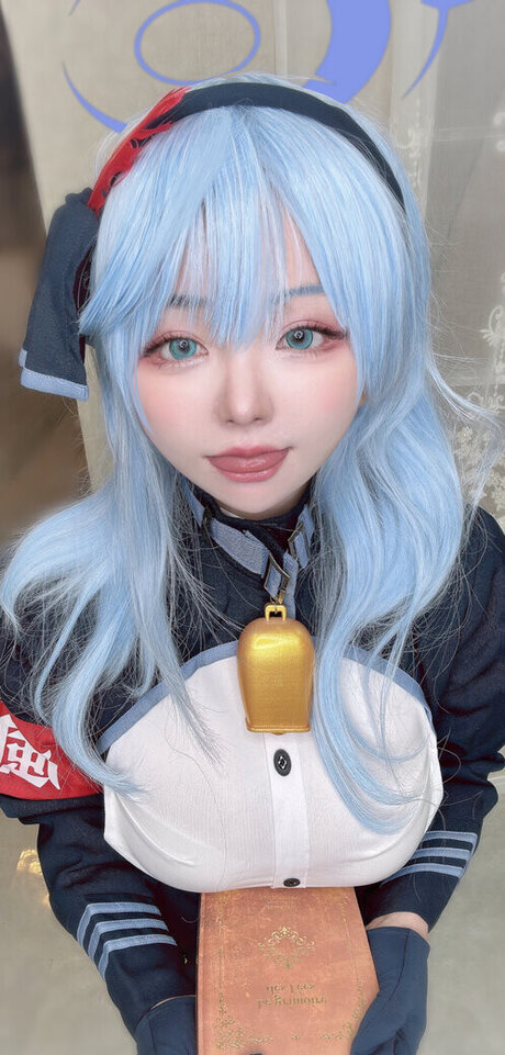 sukiyaki free pornstar photo