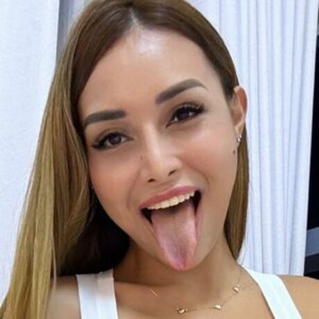 mialushhhvip star free galleries