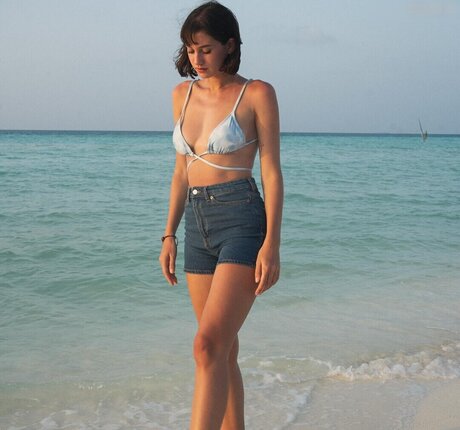 siham bsl art actress gallery