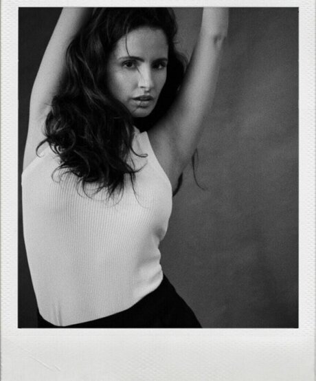 Amanda De Godoi star free galleries