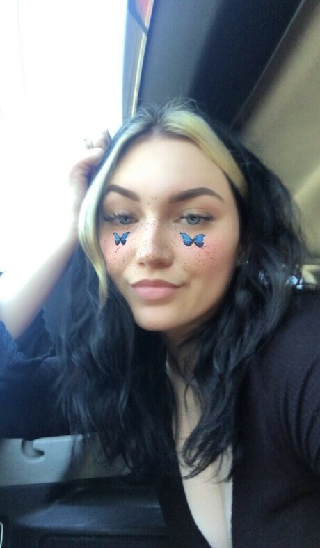 lunaxxgrace model porn pic