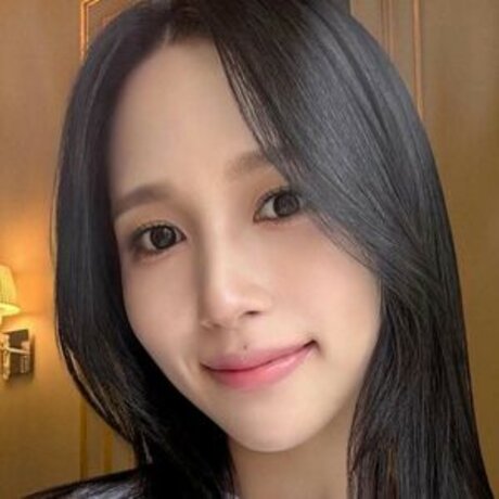 Mina Myoi model adult photos