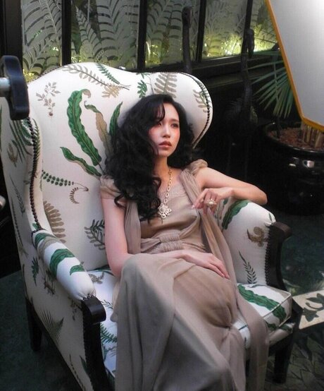 Mina Myoi nice actress pics