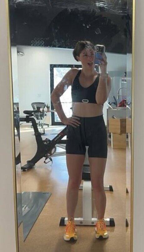 Lia Block model porn picture