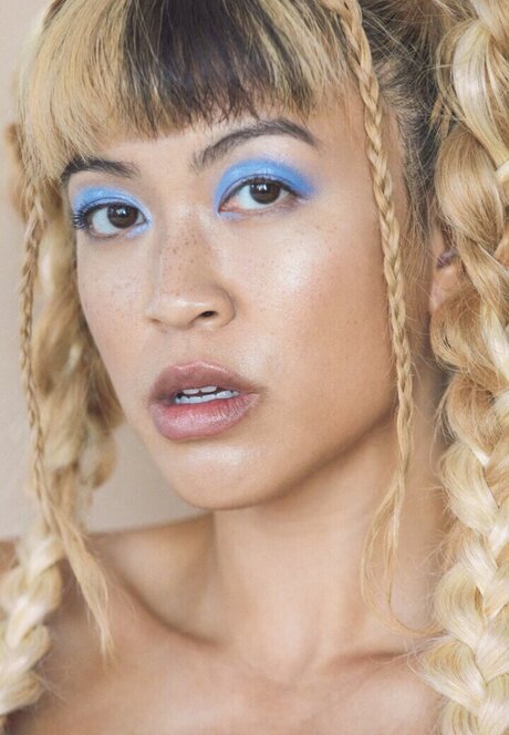 tienoftheworld star perfect pics