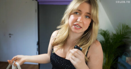 KellyMissesvlog nude star picture