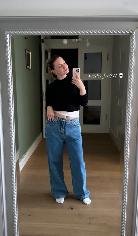 titty fuck onlyfans free pics