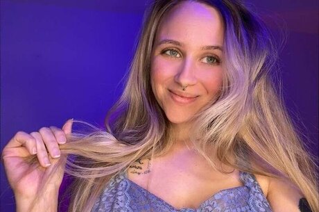 Luna Zuhause top star pics