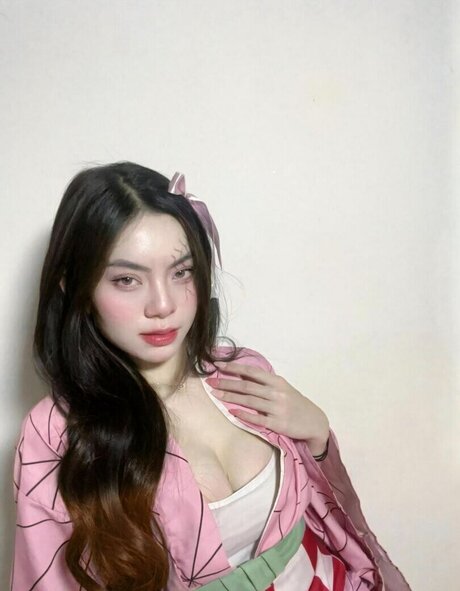 Niken Andalusi star pretty pictures