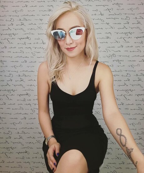 Cristine Reyes pornstar nice gallery