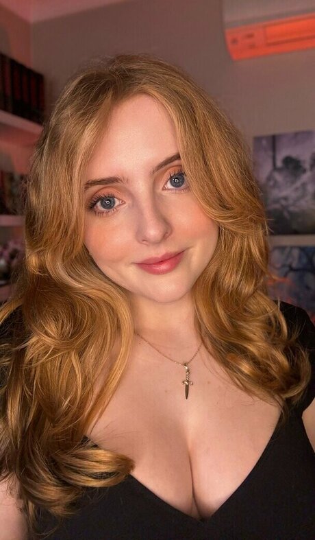 Krysttl model nude gallery