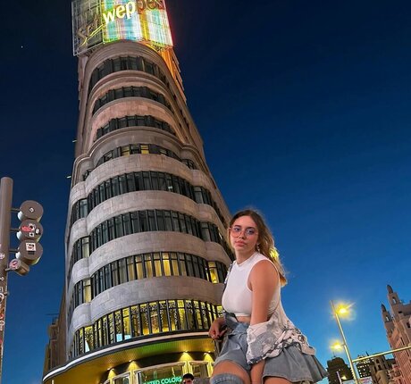 emikukis top star img