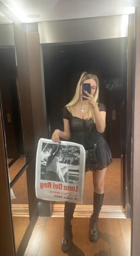 Snipsska porn actress image