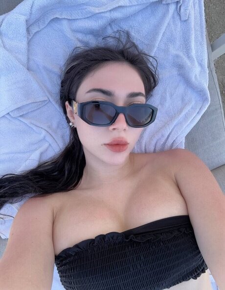 beach blowjob onlyfans beautiful nude img