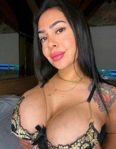 Negra Loly art model pictures