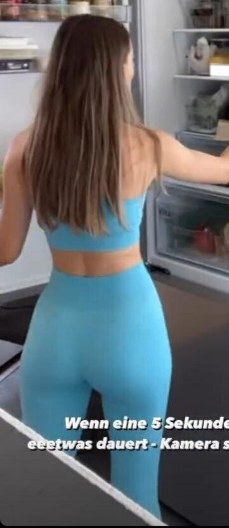 Paulina Wallner naked model pictures