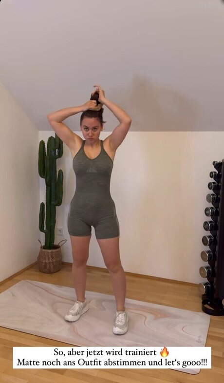 18 year old onlyfans free naked pictures