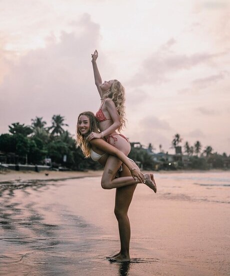 thick ass onlyfans beautiful nude images