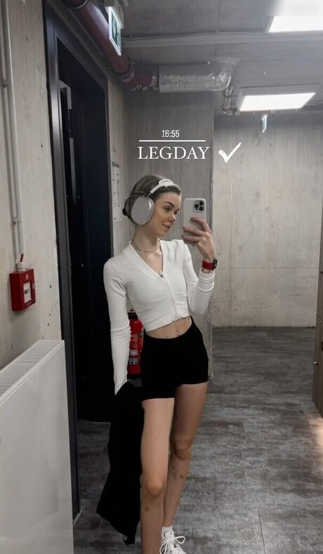 asian military onlyfans best pic