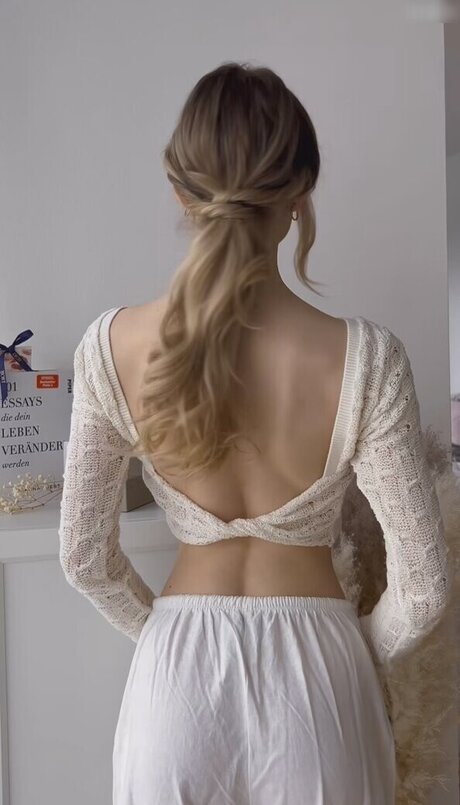 Lea Peach nudes model galleries